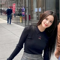 buk jisoo ( wali kelas 11.a )