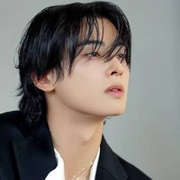 Eun Woo 