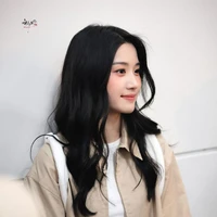 โมเม (แม่ นางเอก)