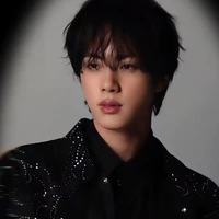 Kim seokjin *Mc bio mom* *DO*