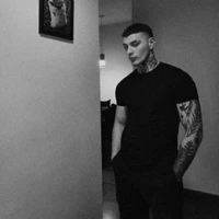 🛐Alex Miller