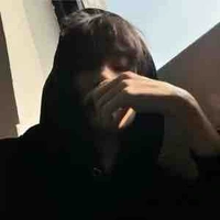 คิม:พระเอก