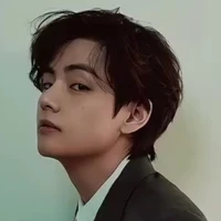 Kim taehyung ( Enigma)