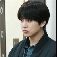 Jeon Jungkook( supreme omega)