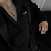 𝑺𝒂𝒎𝒖𝒆𝒍 [𝑬]