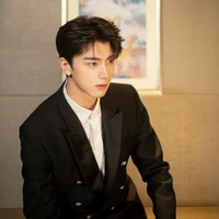 เตชิน(พ่อของ นอ.)