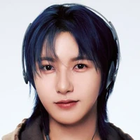 HUANG RENJUN