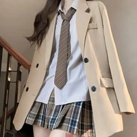 อาริน(รุ่นน้องในชมรม)​