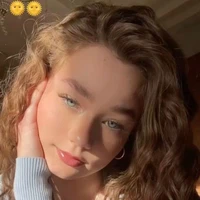 elisa treesac ( petitesœur de Anastasia