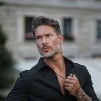 Carlos (pai de Luan )
