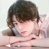 Jungkook *Omega Puro Y Dominante*