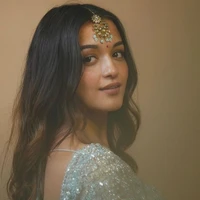 Anshika Mivaan Raichand(Anu)/FL