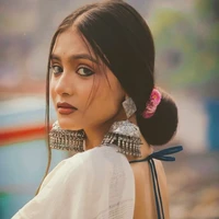 Aradhana Karan Raichand/ML sister-in-law