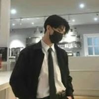 บาส(เพื่อนพระเอก)