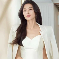 han Nari  (madre)