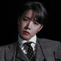 kim hoseok /28