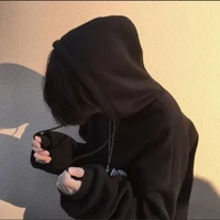 คิส[น.อ​ ผ.ญ]​