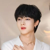 Mr.Jeon Assistant