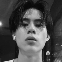 ไม้(วรรณกร พิโรธจาธาทินกร)