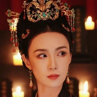 𝐐𝐮𝐞𝐞𝐧 𝐇𝐚𝐧𝐚