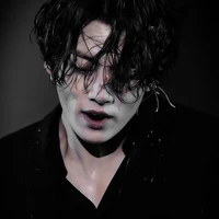 Mafia king jk (JEON JUNGKOOK)