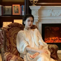 เจนิส(แม่นางเอก)