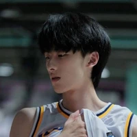 บาส(นอกใจ)