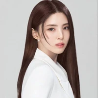 Jeon Soyeon ( Ibu Jungkook )