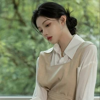 Elena Smith