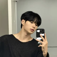 ธาร(นายเอก)