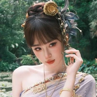 ทิพย์ [นางรำหลวง]