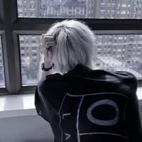 นิวเยียร์ (เพื่อน นอ.)