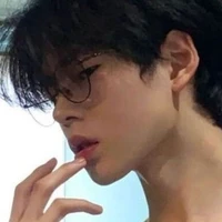 คินอู👑❄️พ.อคนพี่