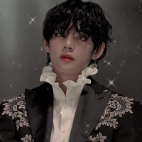 Kim taehyung {Royal Supreme Enigma}