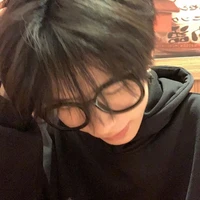 อี๋เฉิน(นอ.)