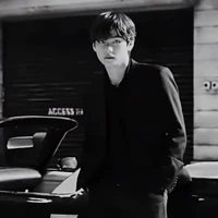 kim V / mafia king ,,, Elite Enigma