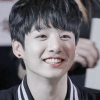 Kim Jaehyung (15 omega son Taekook)