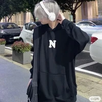 คาเรน พนอ.