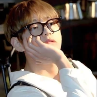 KIM TAEHYUNG