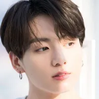 Jeon/Kim Jungkook(Alpha)