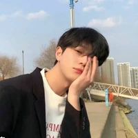 วา(เพื่อนน.อ+นักเลง+รองประธานน.ร)