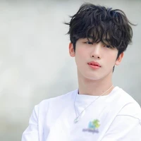 𝒔𝒉𝒊𝒏 𝒍𝒊𝒂𝒏