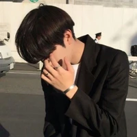 โอม(เพื่อน น.อ)