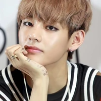 kim Taehyung  Age.   15