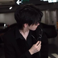 กวิน พอ👑