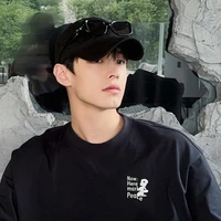 หลี่ป๋อเหวิน