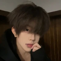 โนเอล👑🐱(นายเอก)