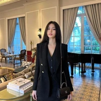 วิวา (พ.น.อ)