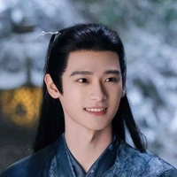 หลินอี้หยาง(พ่อน.อ+ผู้อาวุโสหลิน)