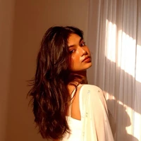 Roshani (fl)